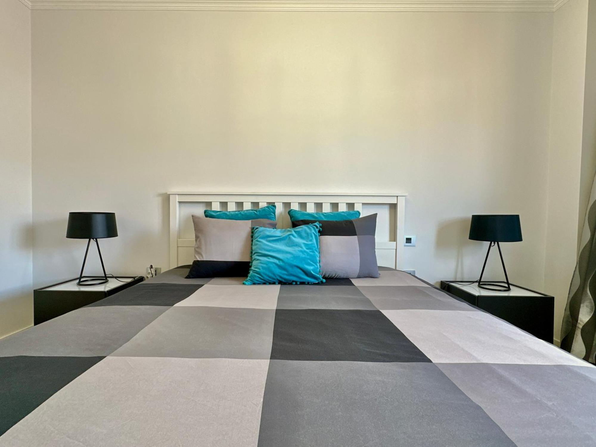 Hostiguest Coliving Leon Y Castillo Las Palmas de Gran Canaria Exterior foto