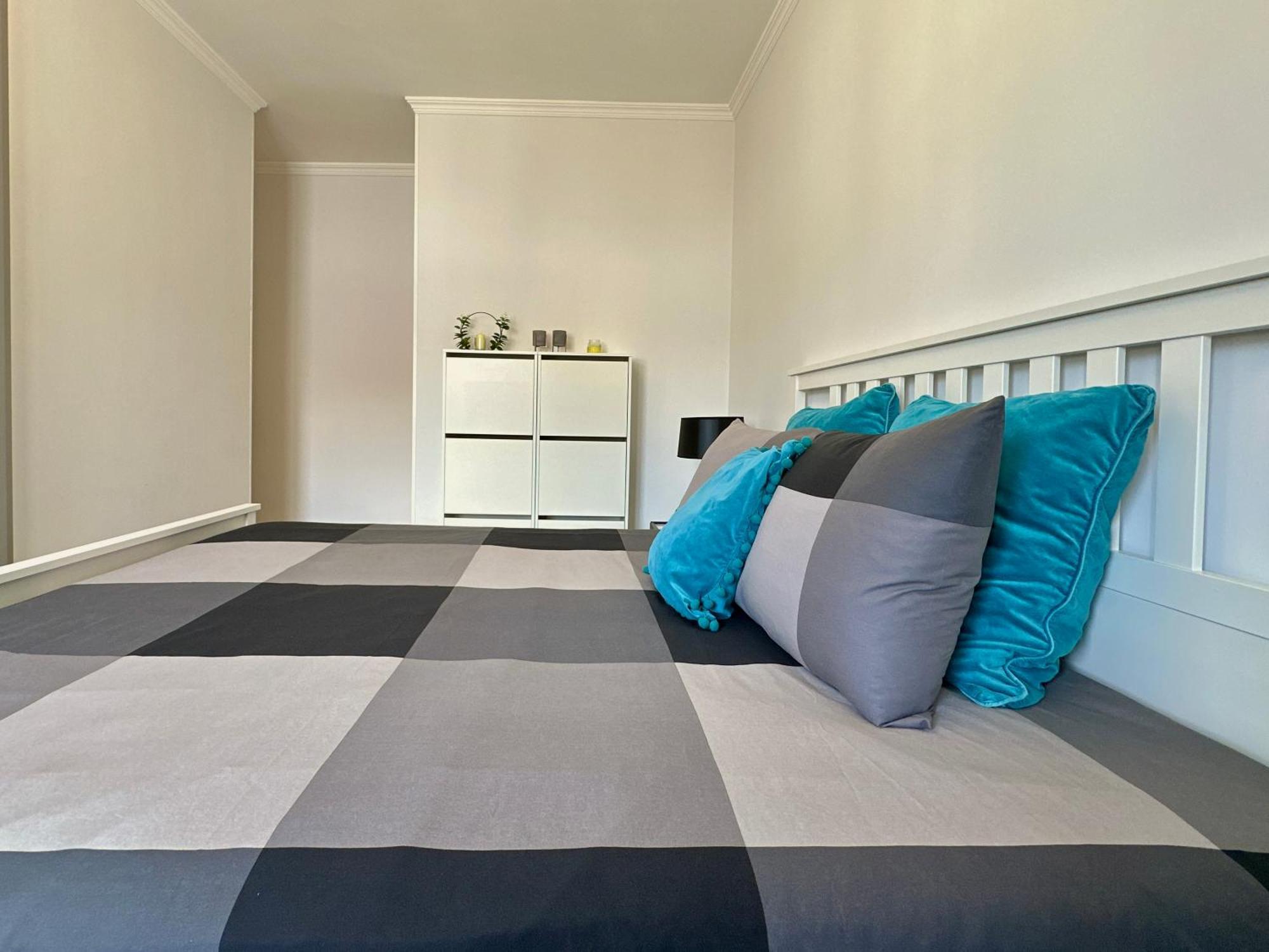 Hostiguest Coliving Leon Y Castillo Las Palmas de Gran Canaria Exterior foto