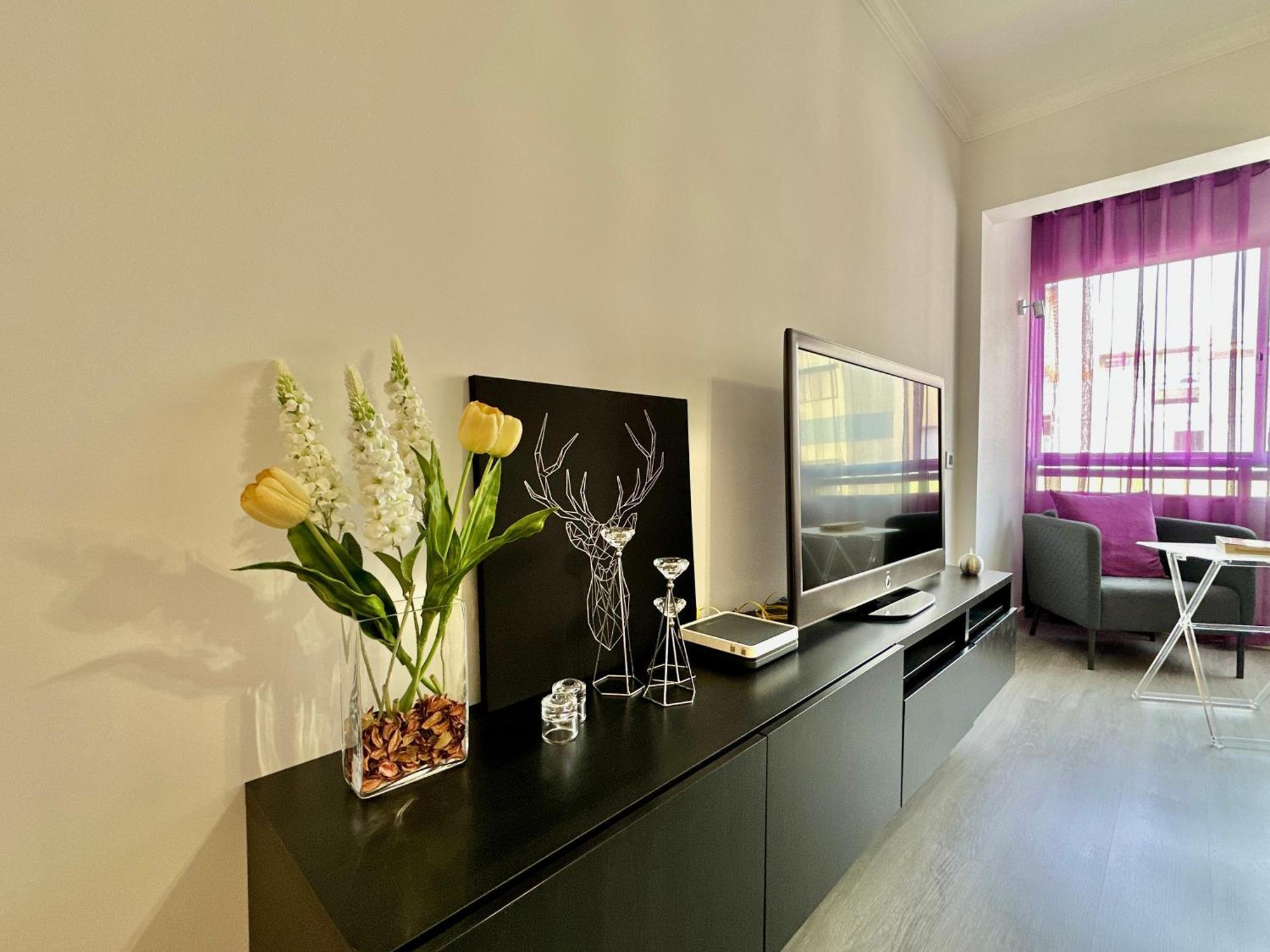 Hostiguest Coliving Leon Y Castillo Las Palmas de Gran Canaria Exterior foto