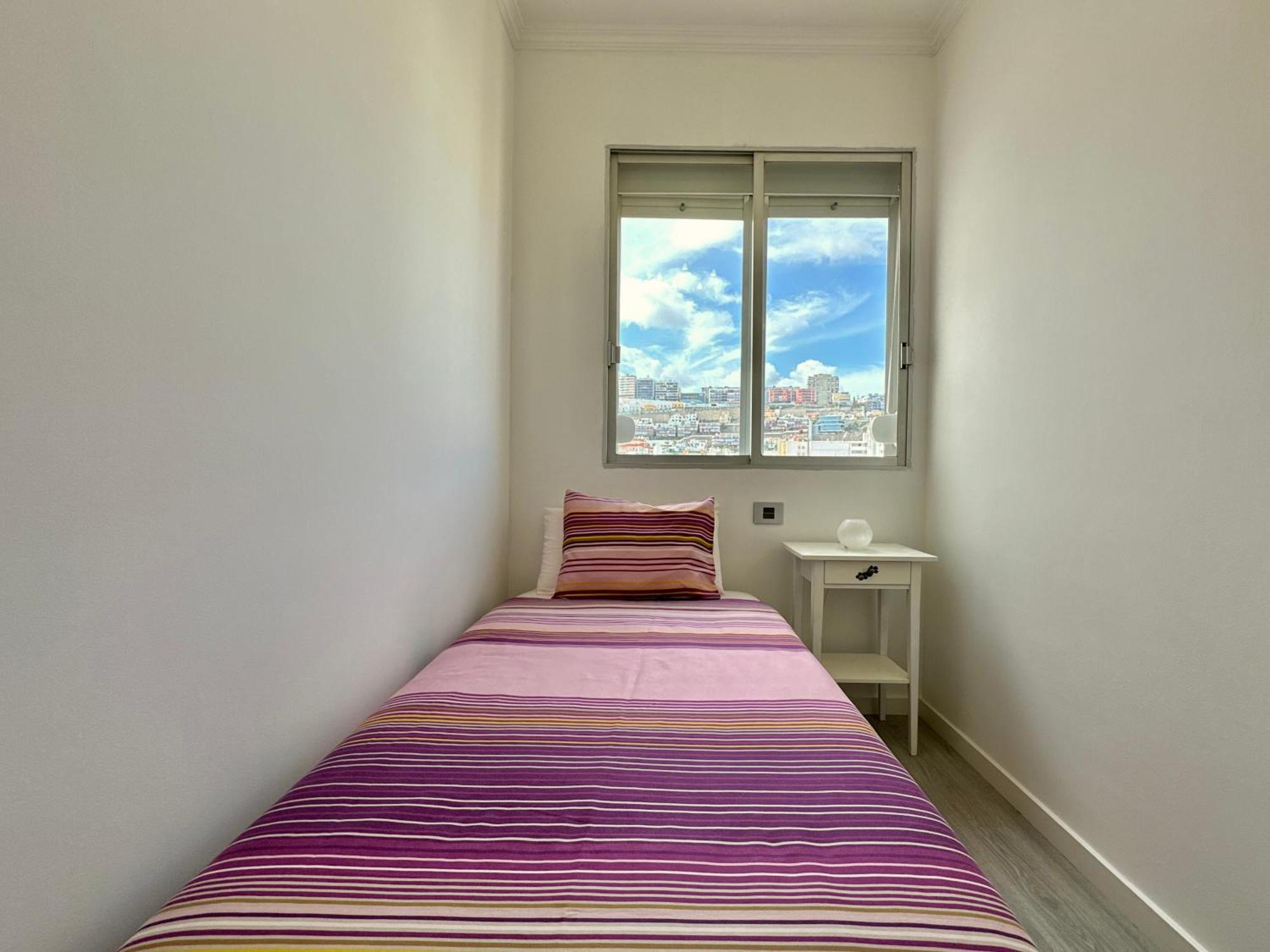 Hostiguest Coliving Leon Y Castillo Las Palmas de Gran Canaria Exterior foto